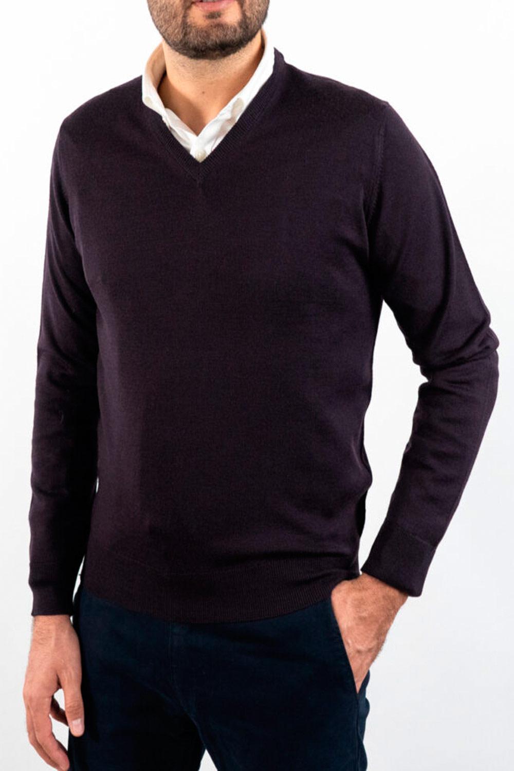 Jersey cuello pico de hombre Pertegaz morado