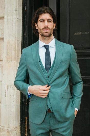 Traje de hombre Selinac verde con chaleco