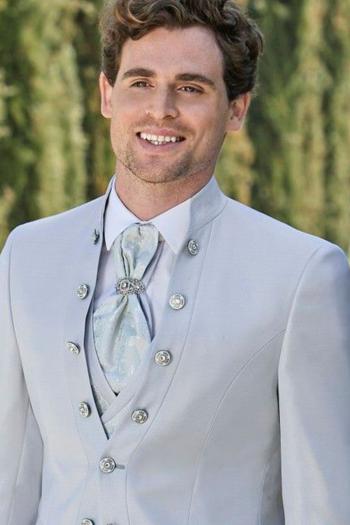 Traje de novio Roberto Vicentti